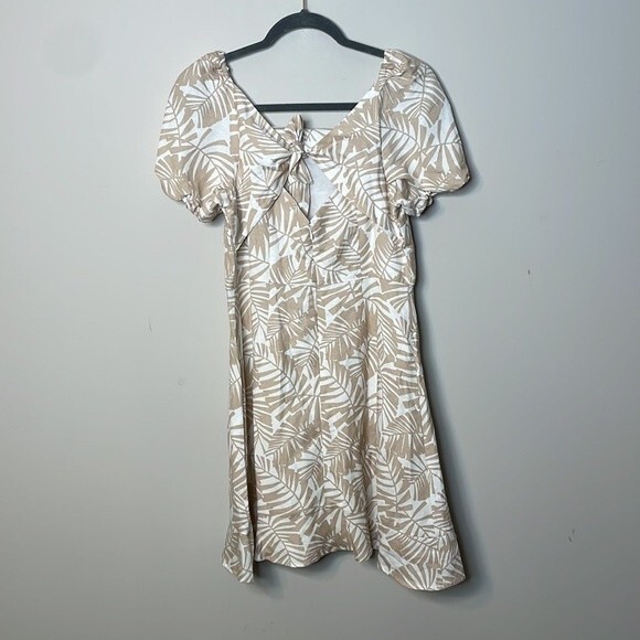 LOFT Palm Tie Back Flare Dress Size 4 - Picture 8 of 11